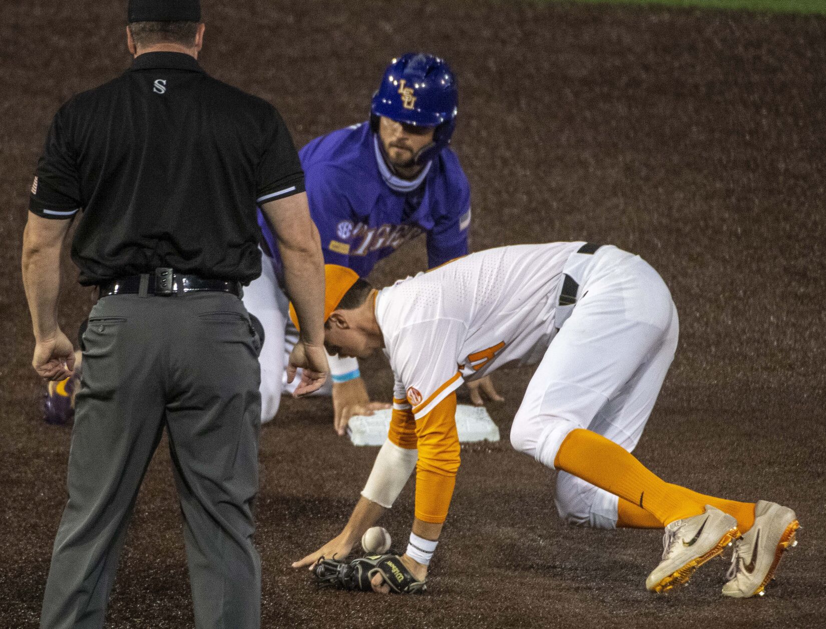 BR.lsutennessee.061321 0689 bf.jpg